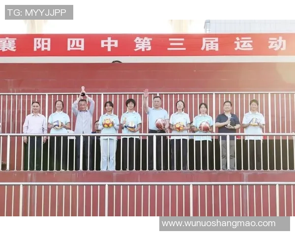 李静深度解析篮球技巧与战术分享助你提升球技的独家心得