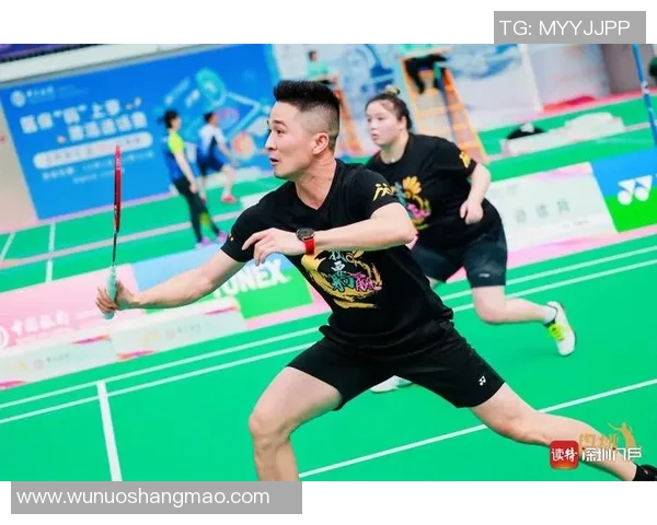 深圳羽毛球队状态引发热议球迷对表现和战术的看法分歧明显