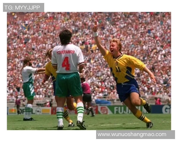 足球传奇汇聚最佳阵容回顾历史巨星的辉煌瞬间与精彩表现