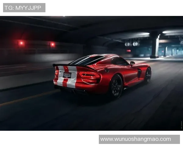 足球明星们的跑车梦幻之旅揭示豪华与速度的完美结合 足球明星们的跑车梦幻之旅揭示豪华与速度的完美结合