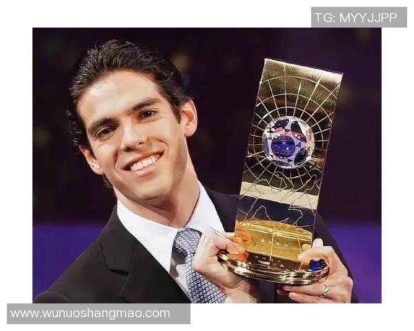 足球明星穿9号背后的传奇故事与荣耀时刻揭秘